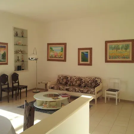 Linda Guest house